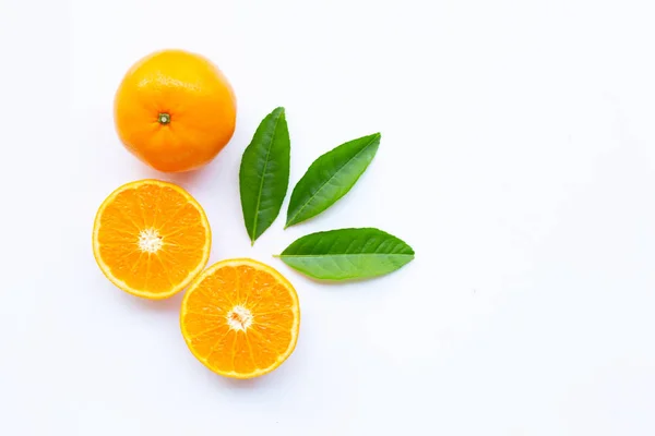 Cítricos Naranjas Frescas Sobre Fondo Blanco — Foto de Stock