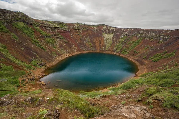 Kerid Lago Cráter Volcánico Área Grimsnes Sur Islandia Paisaje Naturaleza — Foto de Stock