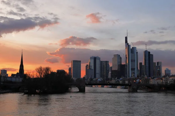 Horizonte Frankfurt Main —  Fotos de Stock