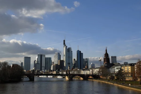 Die Skyline Von Frankfurt Main — Stockfoto