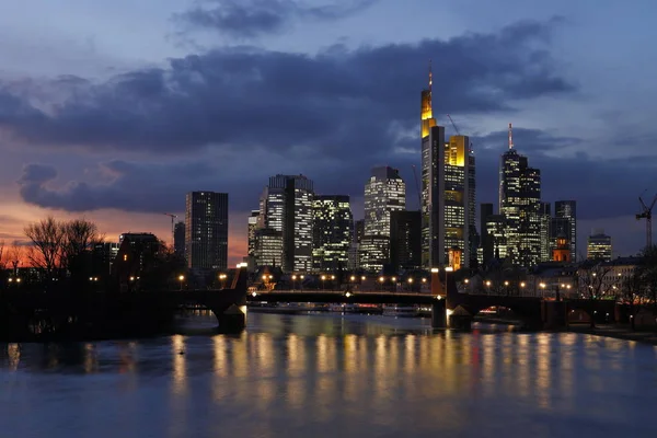 Die Skyline Von Frankfurt Main — Stockfoto