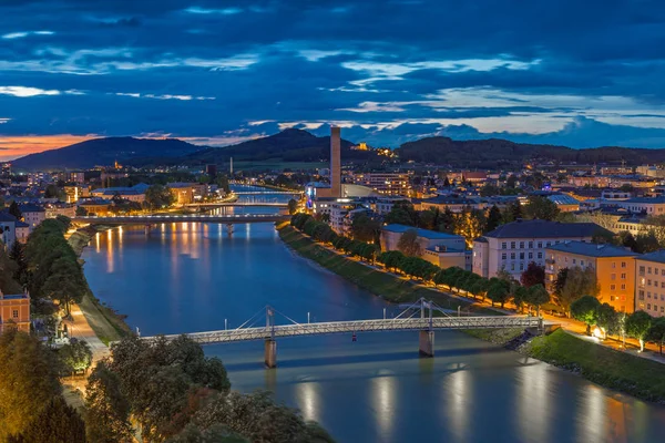 Blick Auf Salzburg Österreich Bei Nacht — Stockfoto