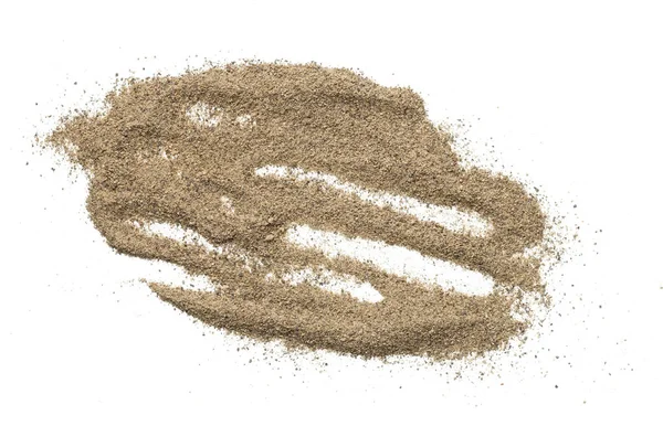 黒胡椒の粉は 白い背景で隔離 トップ ビュー — ストック写真