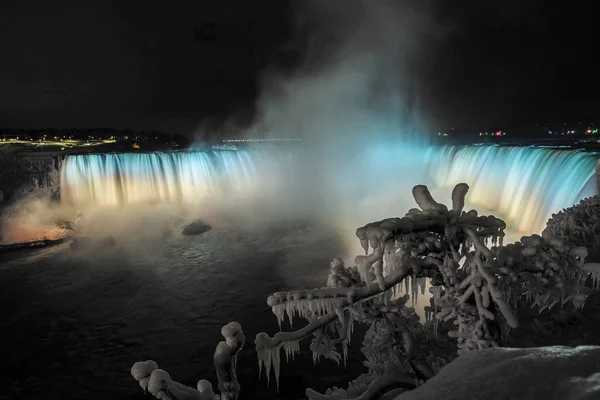 Cachoeira Iluminada Nas Cataratas Niagara Canadá — Fotografia de Stock