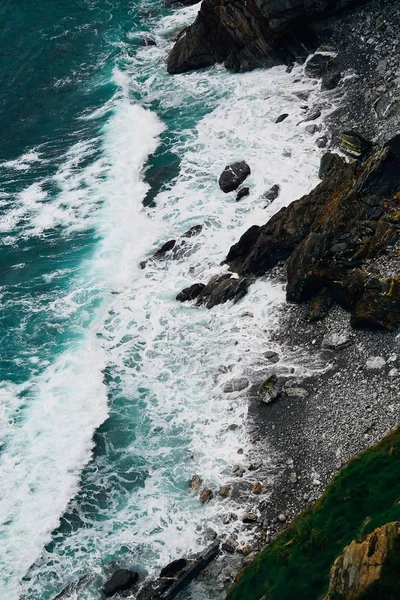 해안에 바위들 빌바오 스페인 — 스톡 사진
