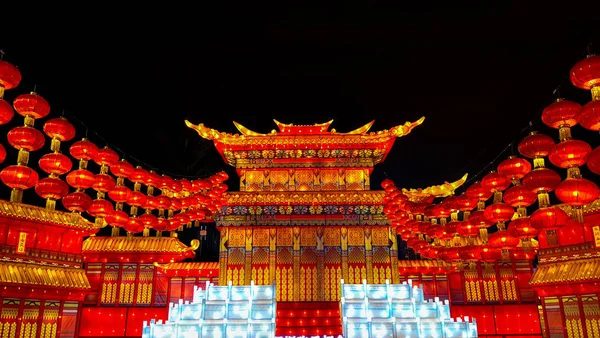Kinesiska Juldekorationer Natten Gatorna Staden — Stockfoto