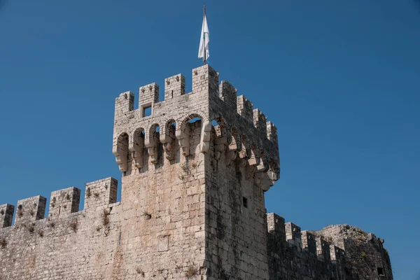 Güzel Ortaçağ Kale Mimarisinin Manzarası — Stok fotoğraf