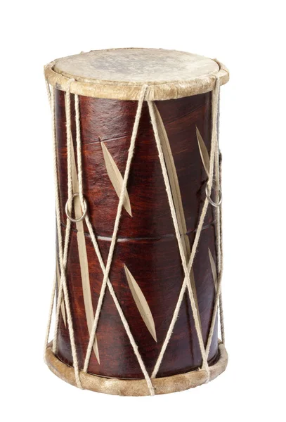 白地に隔離されたインド産の手作り木製ドラム — ストック写真