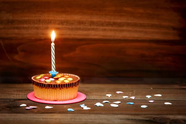 Bolo Doce Cupcake Com Vela — Fotografia de Stock