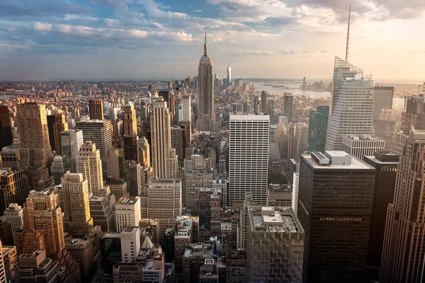 Skyline New York City Con Grattacieli Urbani Tramonto Usa — Foto Stock