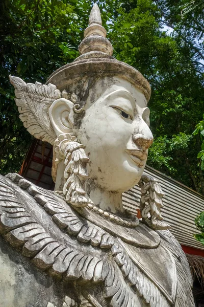 Fehér Szobor Wat Palad Templom Chiang Mai Thaiföld — Stock Fotó