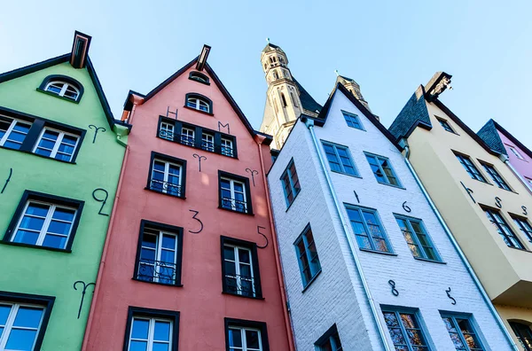 Row Colorful Houses Rhine Promenade Front Martin Church Cologne Germany — Stock Photo, Image