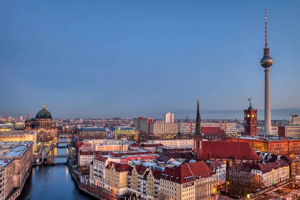 Das Herz Von Berlin Mit Dem Berühmten Fernsehturm Morgengrauen — Stockfoto