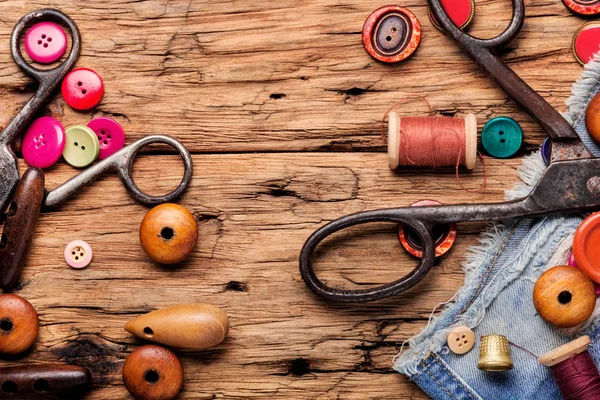 Herramientas Costura Kit Costura Sobre Fondo Texturizado Madera Kit Costura — Foto de Stock