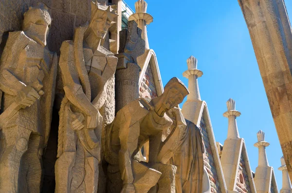 Krásné Sochy Zdobí Průčelí Chrámu Sagrada Familia Barceloně Španělsko — Stock fotografie