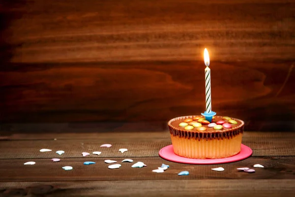 Bolo Doce Cupcake Com Vela — Fotografia de Stock