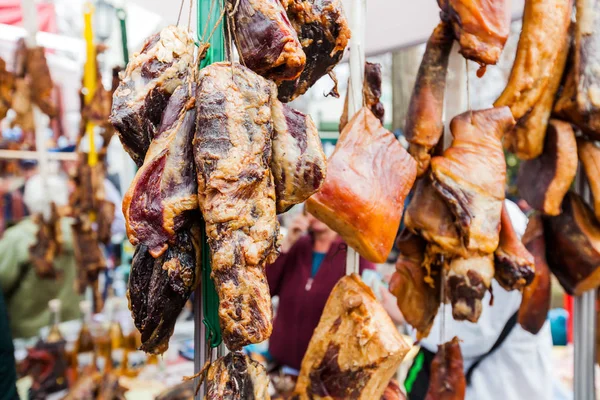 Seleccionado Asortiman Carne Ahumada Comida Tradicional Nacional Serbia Hecha Mano — Foto de Stock