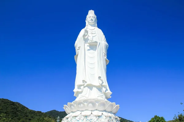 Fehér Lady Buddha Linh Ung Pagoda Nang Vietnam — Stock Fotó