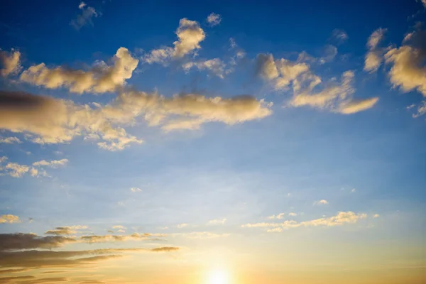 Природный Пейзаж Цветущего Неба Время Восхода Солнца Заднем Плане — стоковое фото