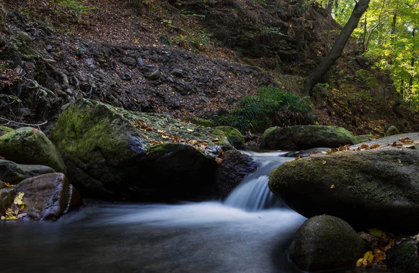 Tijd Blootstelling Van Een Rivier Genaamd Ilsefaelle Duitse Regio Harz — Stockfoto