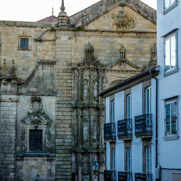 西班牙北部圣地亚哥 德孔波斯特拉的建筑 — 图库照片