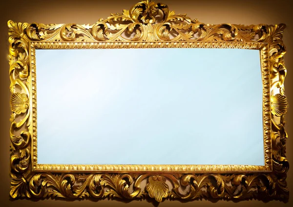 Espejo Antiguo Con Marco Tallado Madera Dorada — Foto de Stock