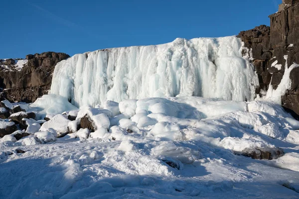 Thingvellir Ulusal Parkı Zlanda Avrupa Donmuş Şelale Oexarfoss — Stok fotoğraf