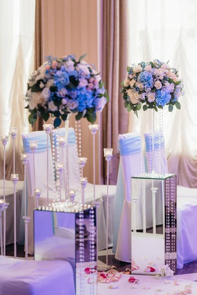 Huwelijksceremonie Aartsstoelen Decor — Stockfoto