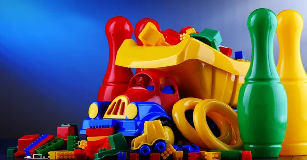 Sammansättning Med Färgglada Plast Barn Leksaker — Stockfoto