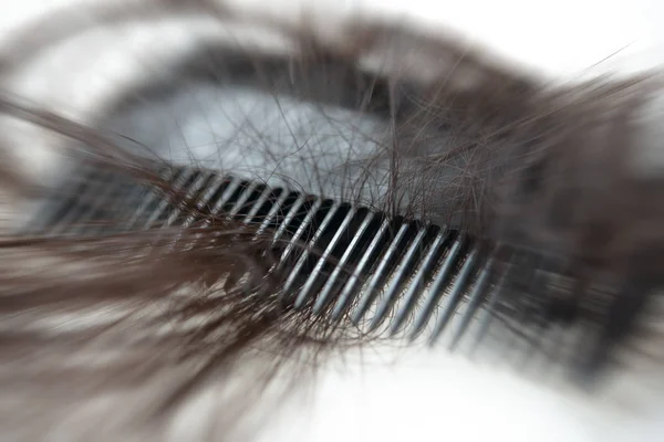 Problem Utratą Włosów Grzebień Zaginionymi Włosami Białym Tle — Zdjęcie stockowe