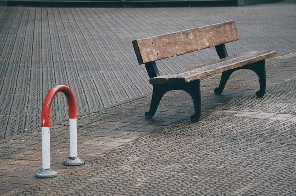 Bank Auf Der Straße Bilbao Spanien — Stockfoto