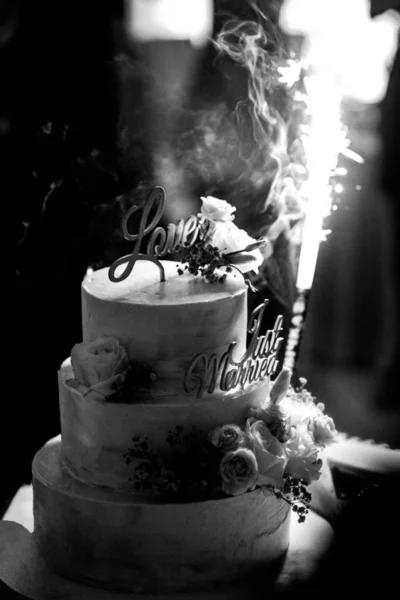Torta Nuziale Matrimonio Degli Sposi — Foto Stock