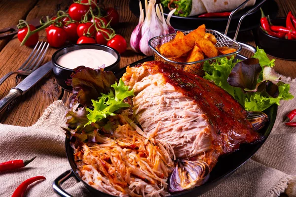 Delicious Pulled Pork Baked Potato Quarters — Stock Photo, Image