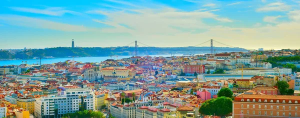Panorama Över Lissabons Gamla Stan April Bron Och Kristus Konungen — Stockfoto