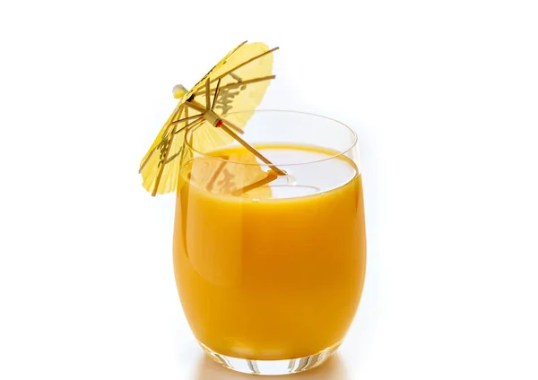 Orangensaft Glas Auf Weißer Oberfläche — Stockfoto