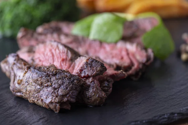 Plátků Grilovaného Steaku Břidlici — Stock fotografie