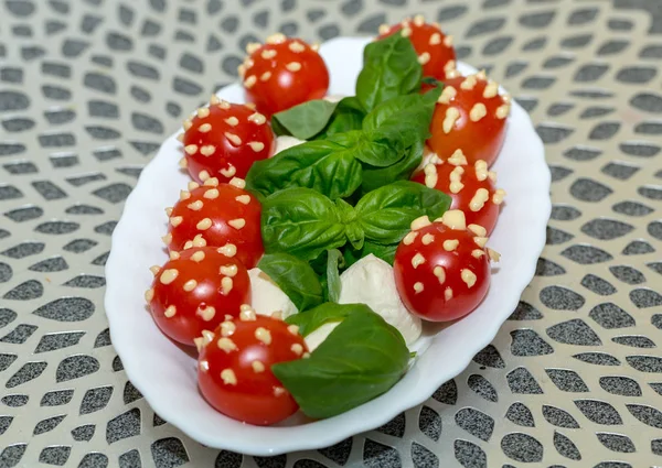 Cocktail Tomatoes Mayonnaise Basil Mozarella White Plate — Stock Photo, Image