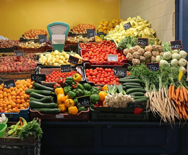 Frukt Och Grönsaker Farmers Market Hall Budapest — Stockfoto