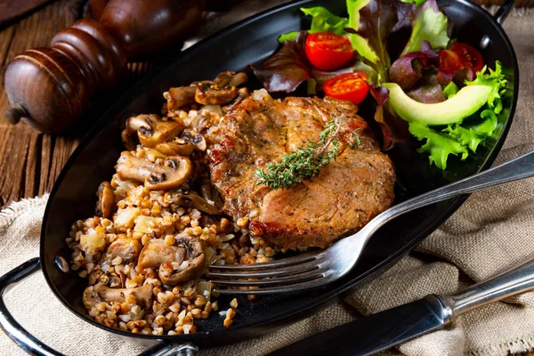 Pork Steak Mushrooms Buckwheat Groats Mango Salad — Stock Photo, Image