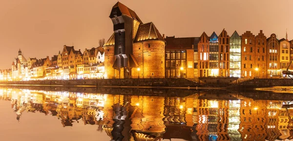 Panoramę Nocą Gdańsk Widok Dźwig Portowy Zuraw Polska — Zdjęcie stockowe