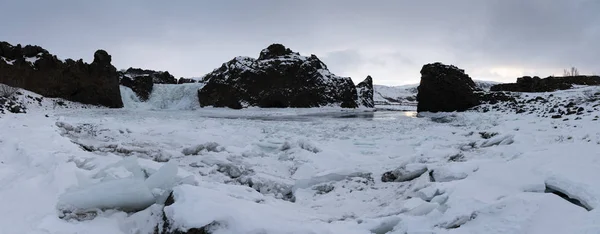 Cascade Hjalparfoss Gelée Par Matin Nuageux Hiver Islande Europe — Photo