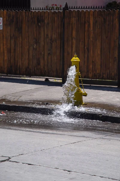 Derroche Agua Una Las Principales Áreas Concepción Chile — Foto de Stock