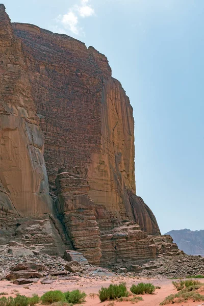 Altísimos Acantilados Corazón Del Desierto Wadi Rum Jordania — Foto de Stock