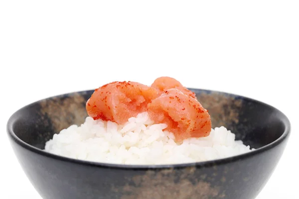 Japonés Cocinado Arroz Blanco Con Karashi Mentaiko Sobre Fondo Blanco — Foto de Stock