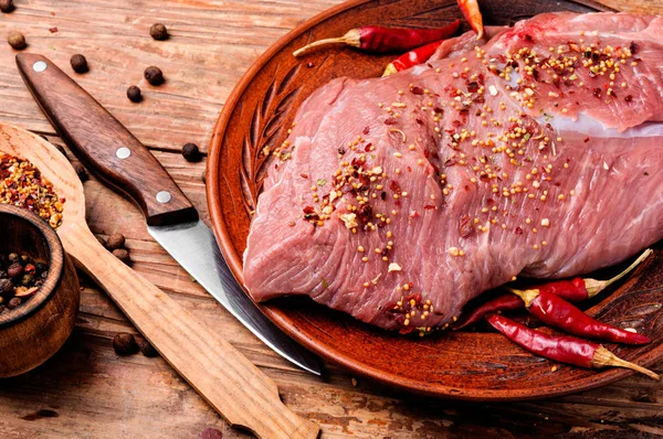 Fresh Raw Meat Old Wooden Table Food Preparation — Stock Photo, Image