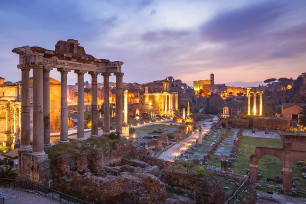 Antike Ruinen Eines Römischen Forums Oder Foro Romano Bei Sonnenaufgang — Stockfoto