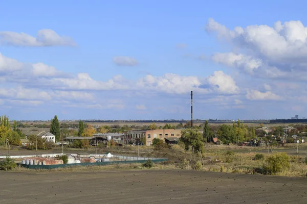 Una Vista Desde Arriba Pequeño Pueblo Ruso Paisaje Rural Campo —  Fotos de Stock