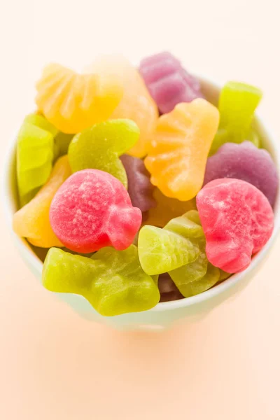 Dulces Jalea Frutas Tazón Sobre Fondo Colorido —  Fotos de Stock