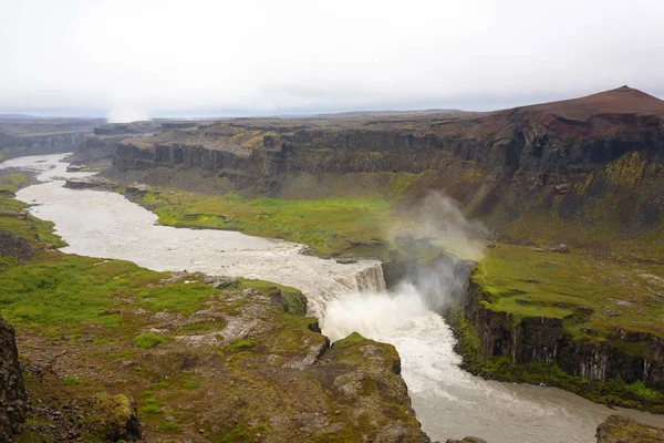 Hafragilsfoss Падает Летний Сезон Вид Исландия Исландский Ландшафт — стоковое фото