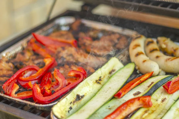 Viande Légumes Sur Gril — Photo